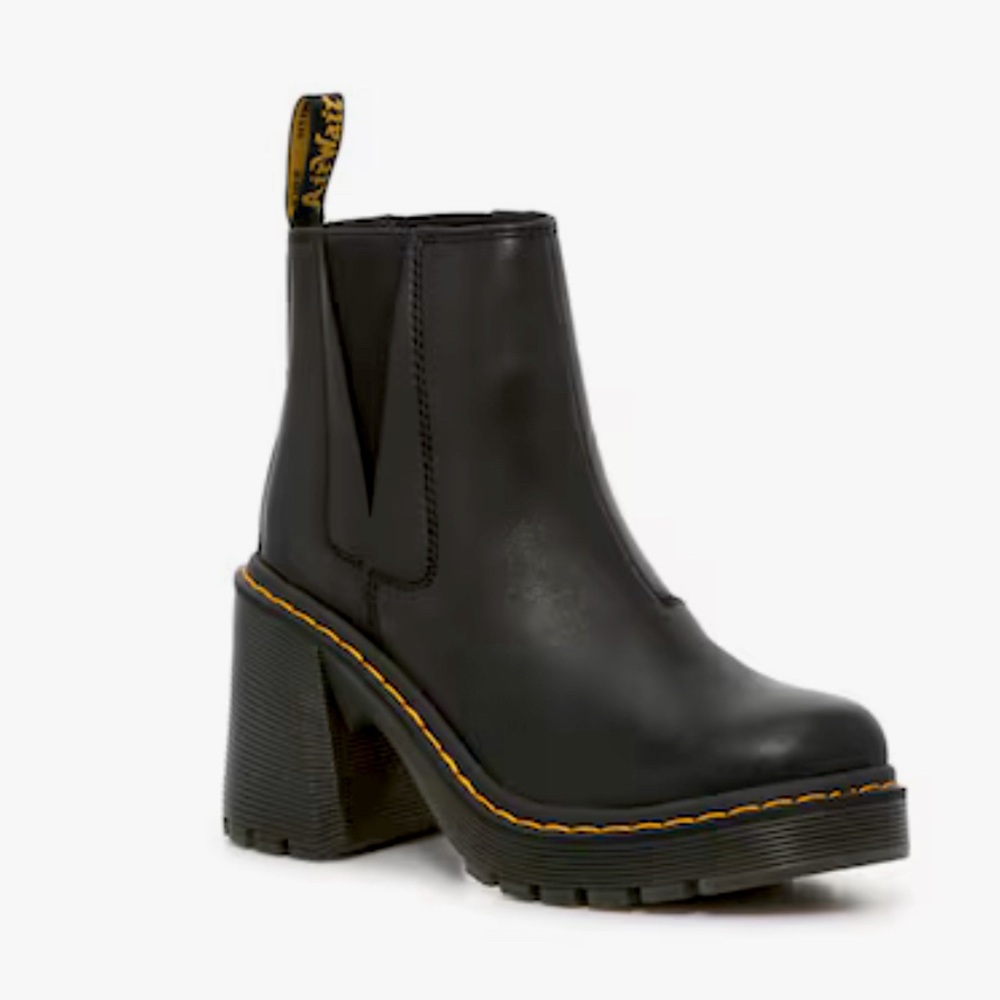 Spence flared heel Dr. Marten boots